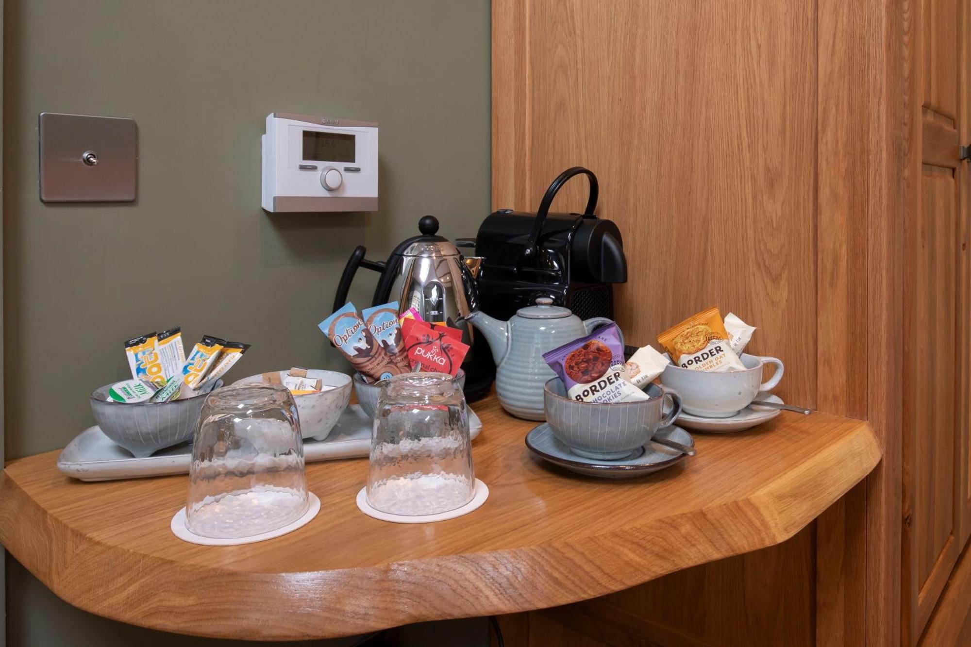 Shurdington Stable Lodge - Boutique Bed & Breakfast المظهر الخارجي الصورة