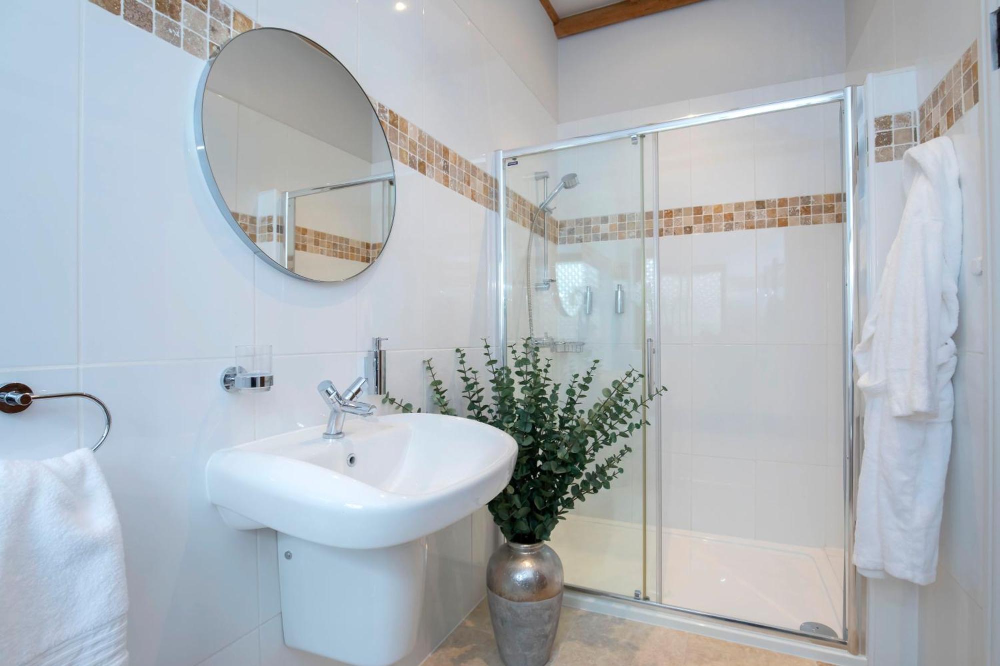 Shurdington Stable Lodge - Boutique Bed & Breakfast المظهر الخارجي الصورة