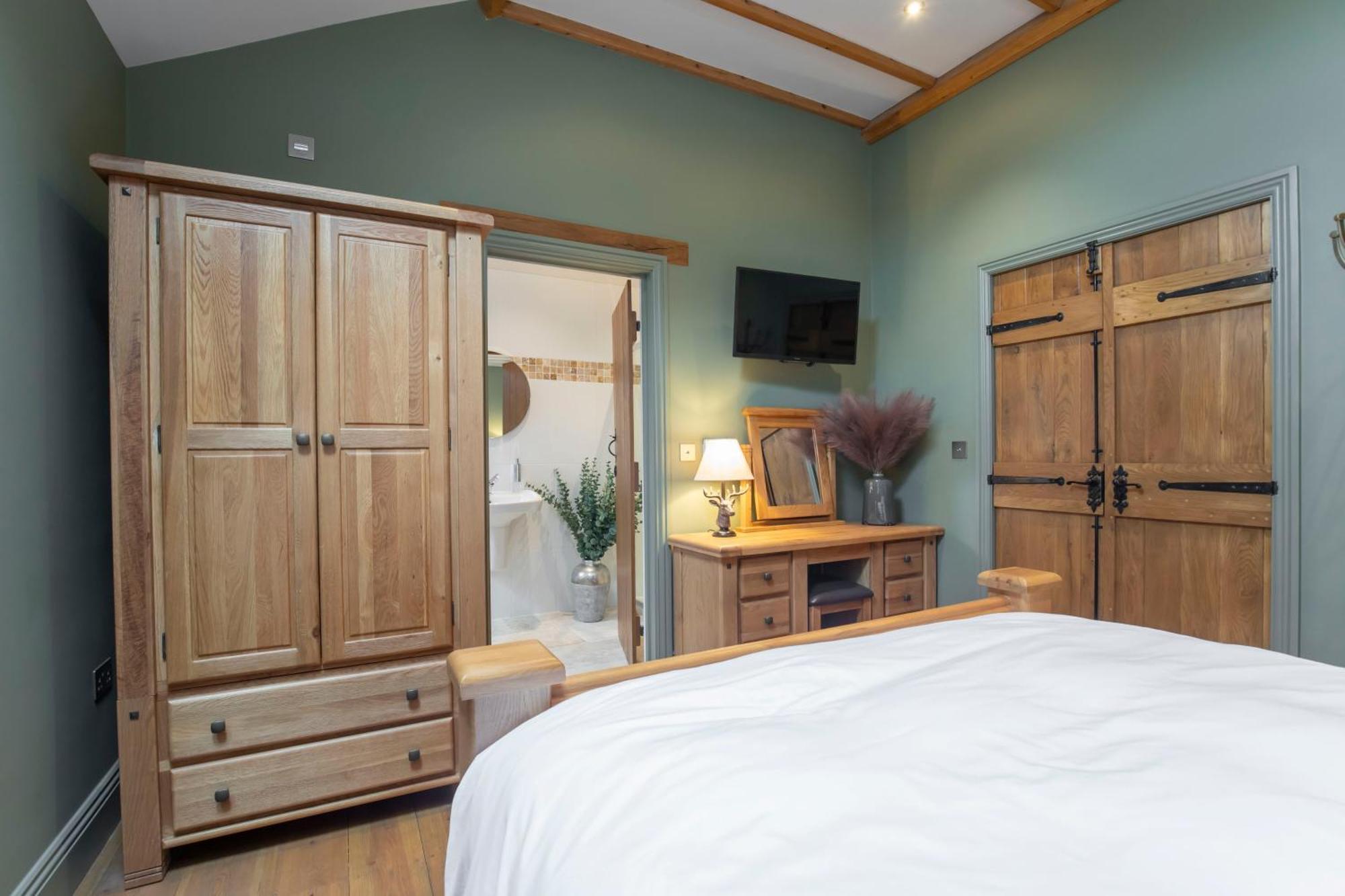 Shurdington Stable Lodge - Boutique Bed & Breakfast المظهر الخارجي الصورة